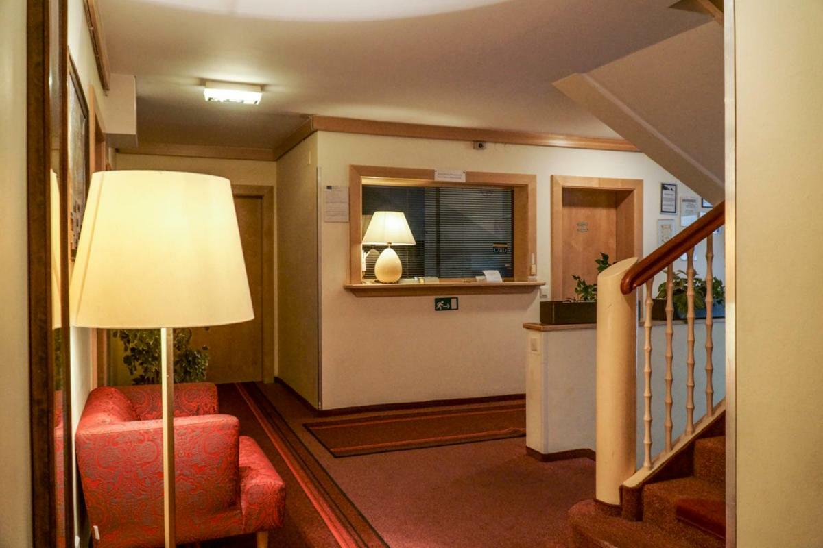 Hotel Alpinum Treffen Exteriér fotografie